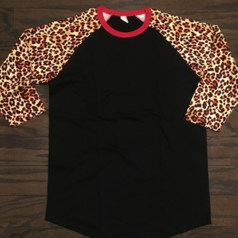 JLT Animal Print Raglan NWOT